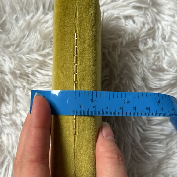 CGUCCI VELVET SUNGLASSES CASE - Picture 13 of 15